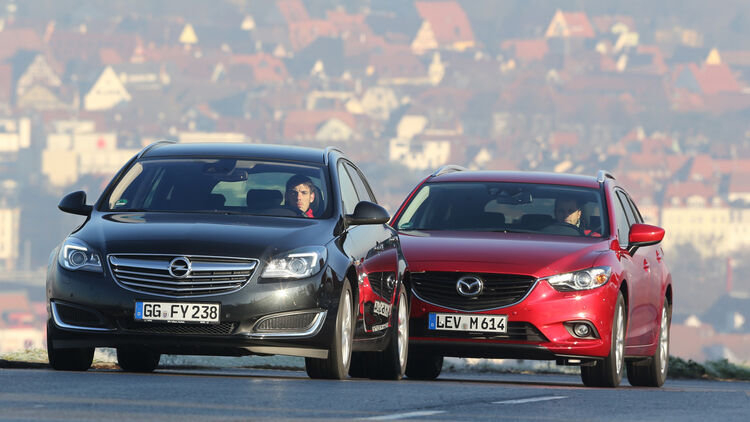 Opel Insignia Sports Tourer Und Mazda 6 Kombi Mittelklasse Kombis Im Vergleich Auto Motor Und Sport