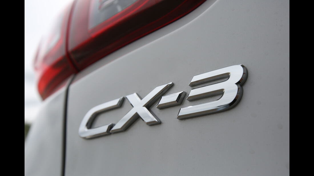 Mazda CX-3 -D 105 Exclusive- Line, Typenbezeichnung