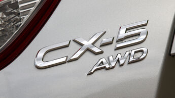 Mazda CX-5 Typenschild Modellbezeichnung