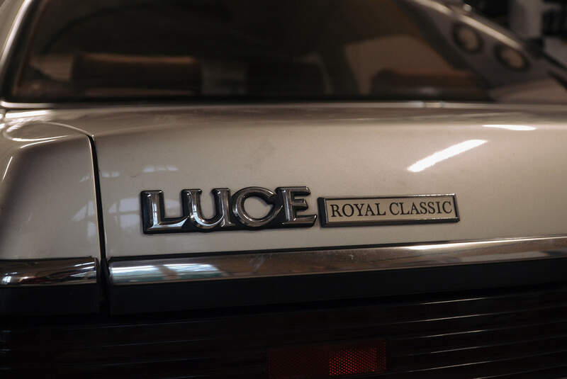 Mazda Luce Royal Classic