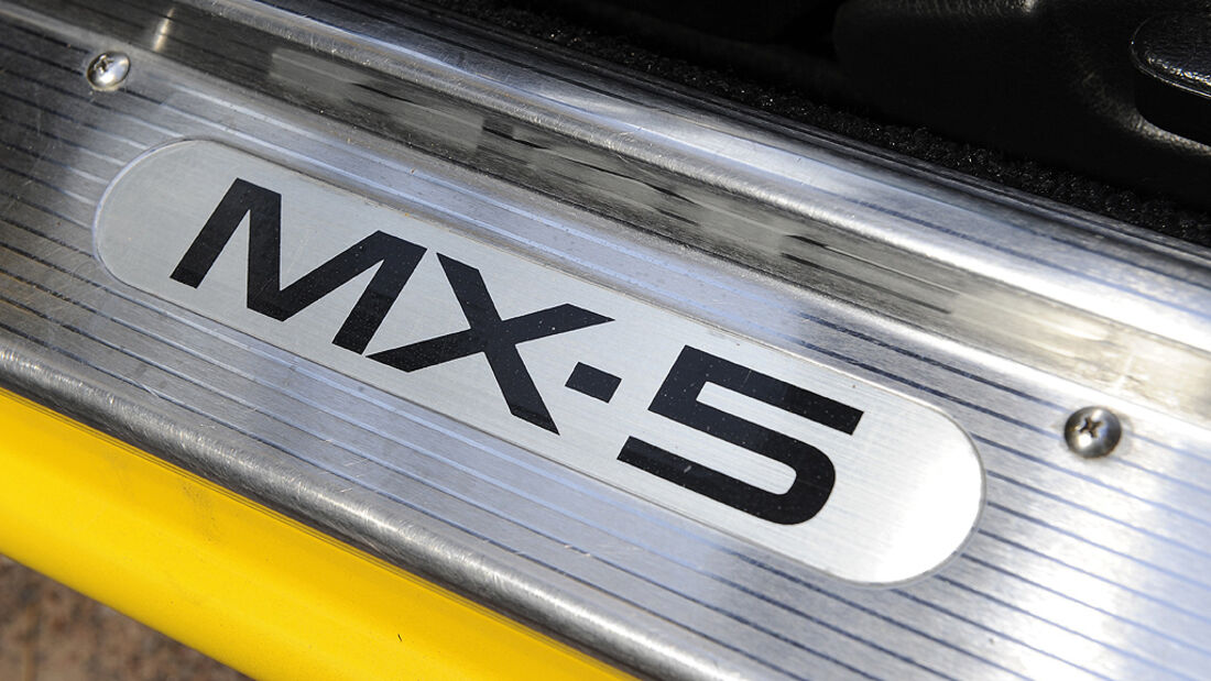 Mazda MX-5 1.6 16V (NA)