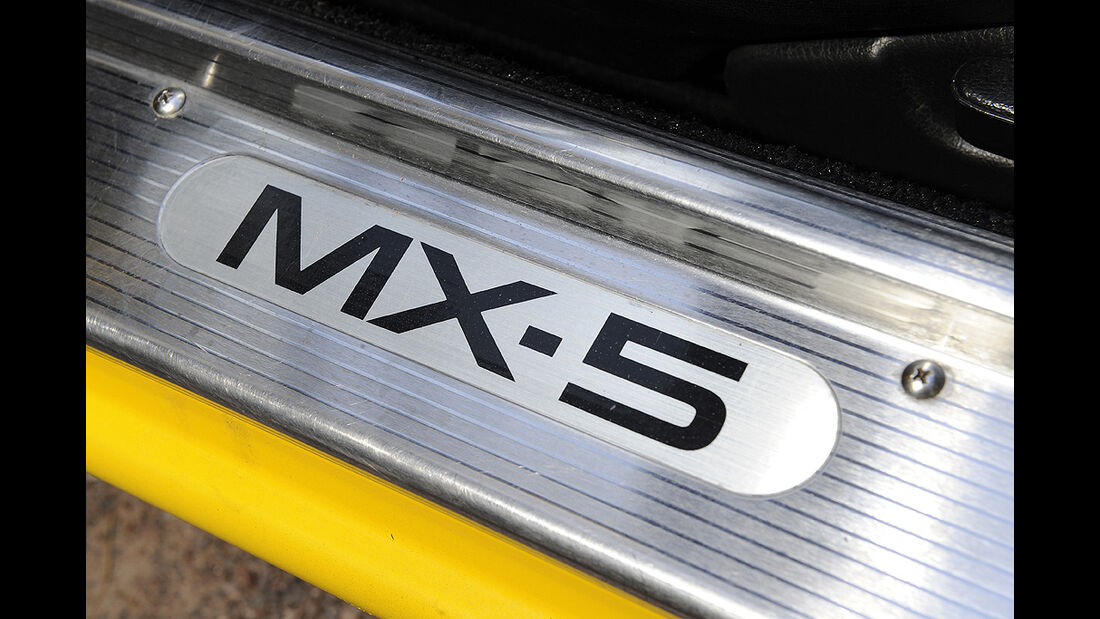 Mazda MX-5 1.6 16V (NA)