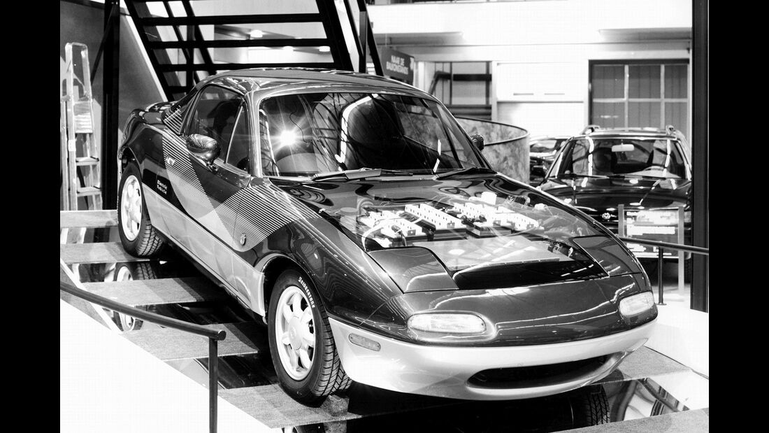 Mazda MX-5 (1991) - Electric Vehicle Energia