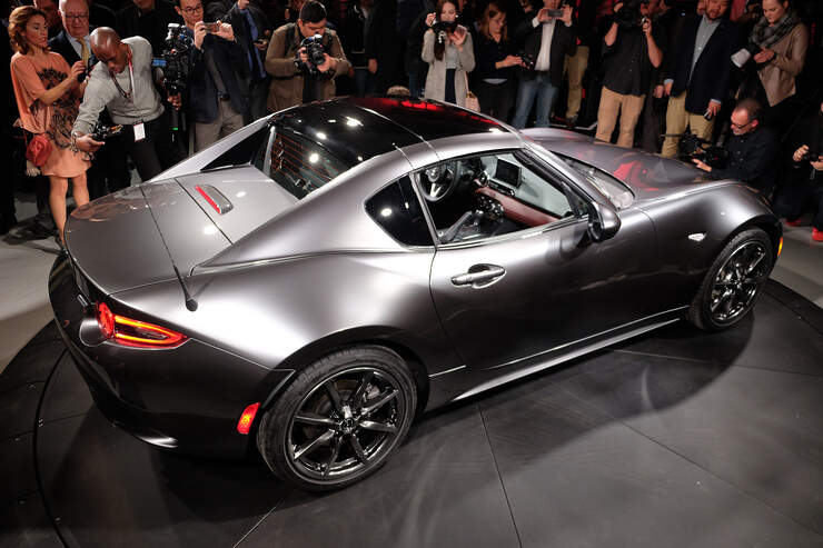 Mazda MX 5 RF: Mazda bringt Targa Fastback AUTO MOTOR