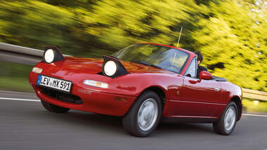 Mazda MX-5, Seitenansicht