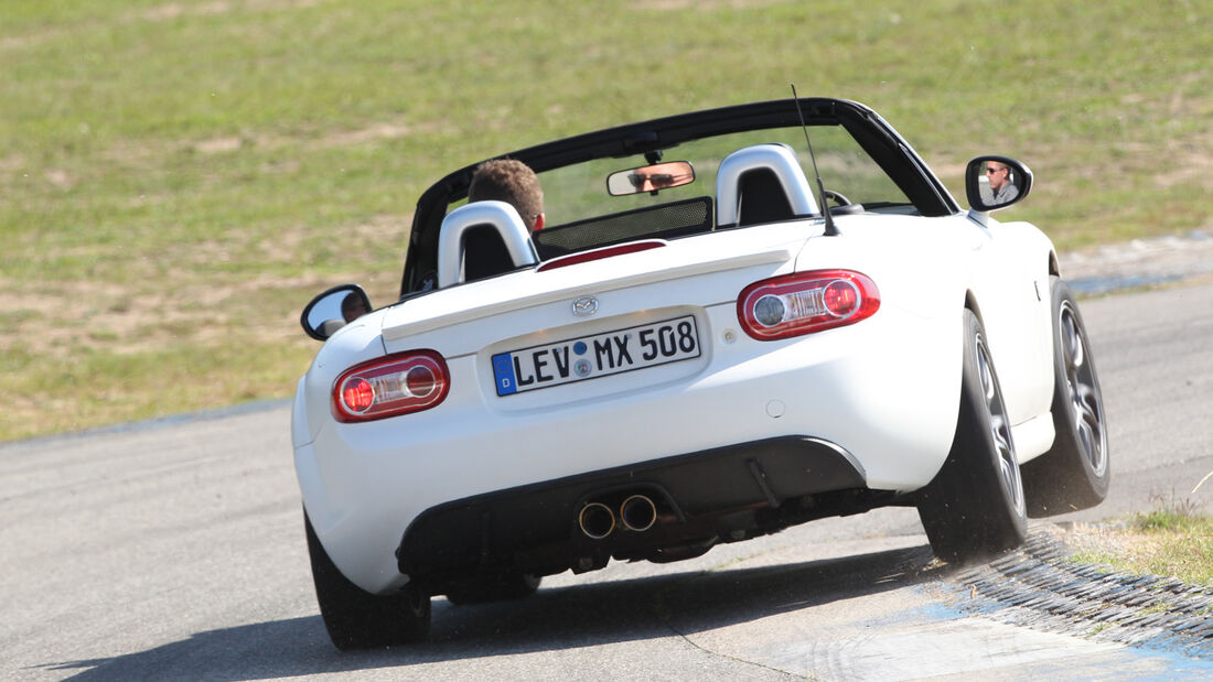 Mazda MX-5 Yusho, Heckansicht