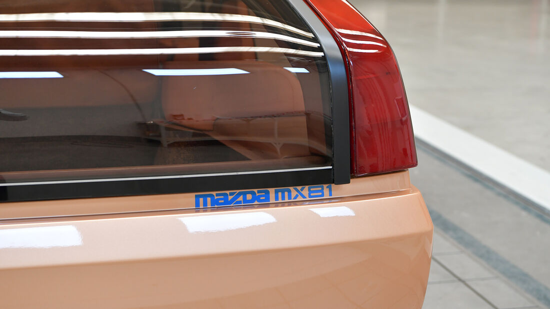 Mazda MX-81 Aria