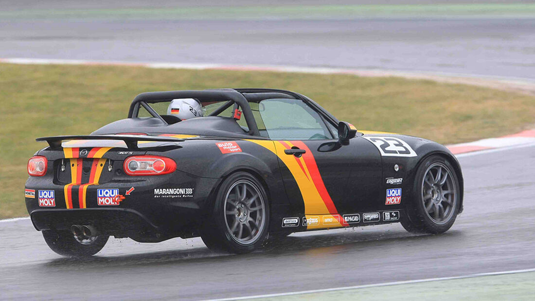 Mazda MX5 Open Race 2010 Training 