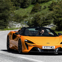 McLaren Artura Spider