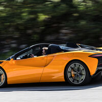 McLaren Artura Spider