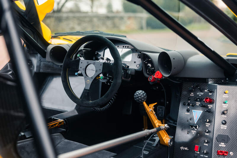 McLaren F1 GTR Longtail (1997)
