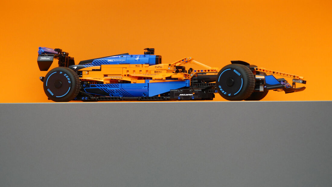 McLaren - F1-Motorhomes 2022 - GP Emilia-Romagna - Imola