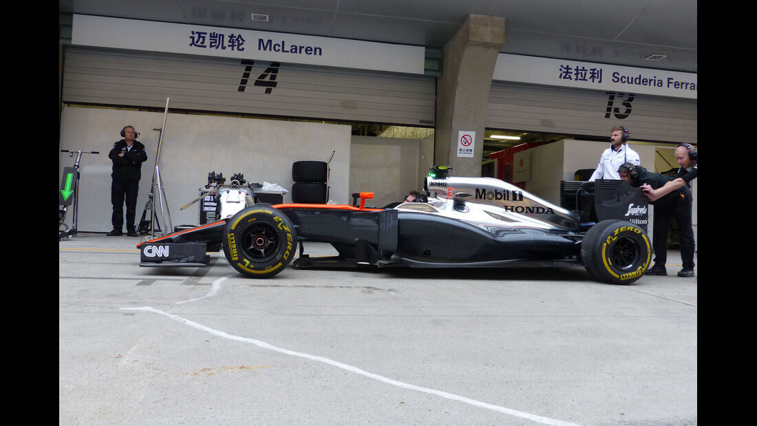 McLaren - Formel 1 - GP China - Shanghai - 9. April 2015