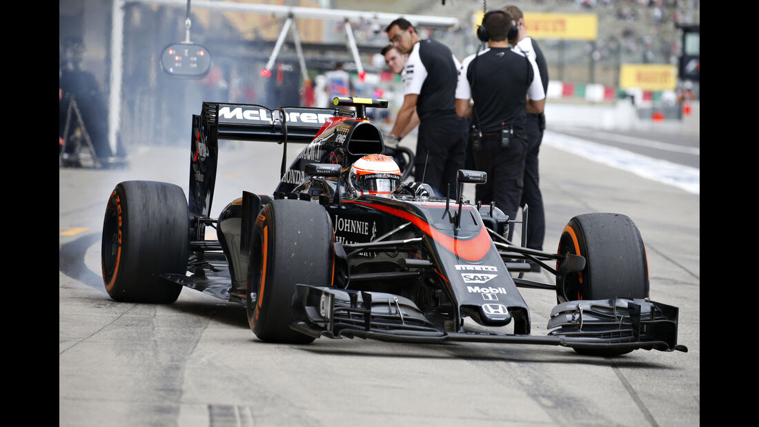 McLaren - GP Japan 2015