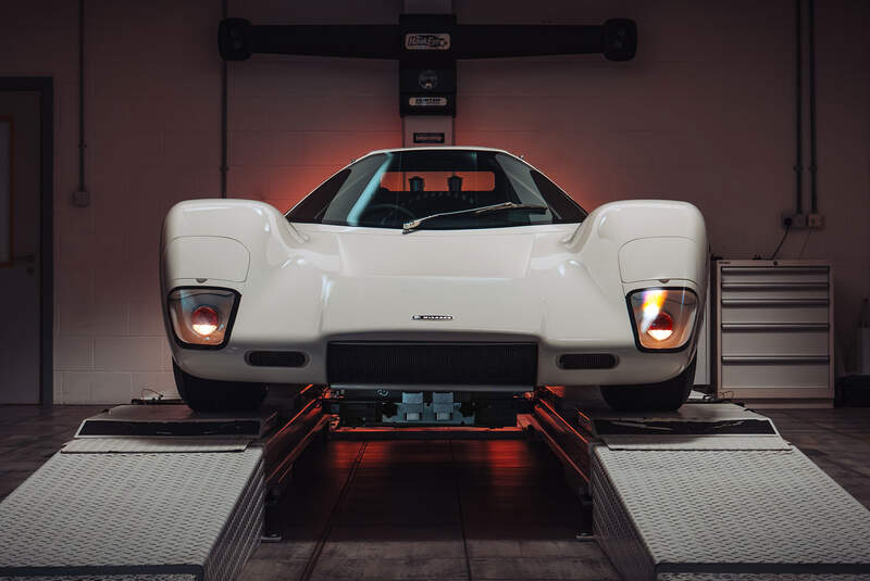 McLaren M6GT (2026)