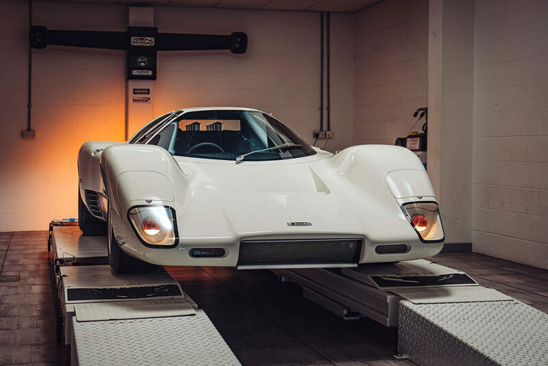 McLaren M6GT (2026)