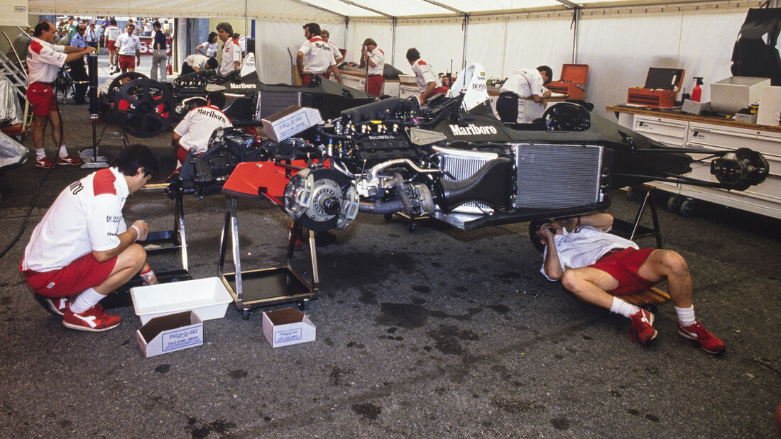 McLaren MP4-4 - Honda V6-Turbo Motor - 1988