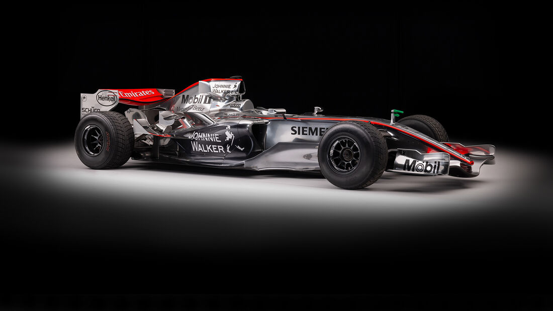 McLaren-Mercedes MP4-21 - Lewis Hamilton - Juan Pablo Montoya - RM Sotheby's - Auktion - Monterey