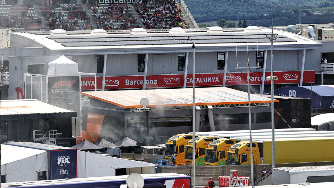 McLaren-Motorhome - Feuer - GP Spanien 2024