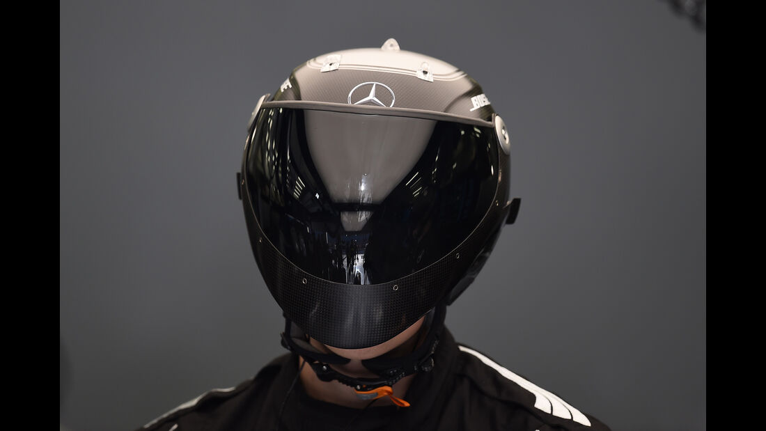 Mechaniker-Helme - Mercedes - F1 - 2016
