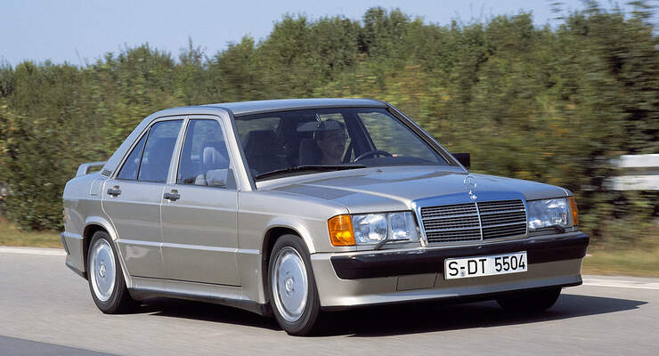 Mercedes 190 E 2.3-16, Seitenansicht