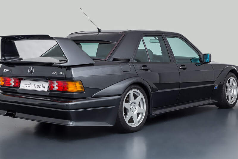 Mercedes 190E 2.5-16 Evo 2 (1990)