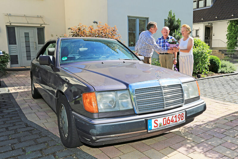 Mercedes 230 CE, Frontansicht