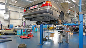 Mercedes 230 CE zu gewinnen