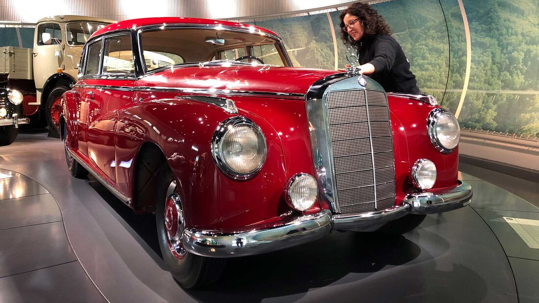 Mercedes 300 Museum Pflege