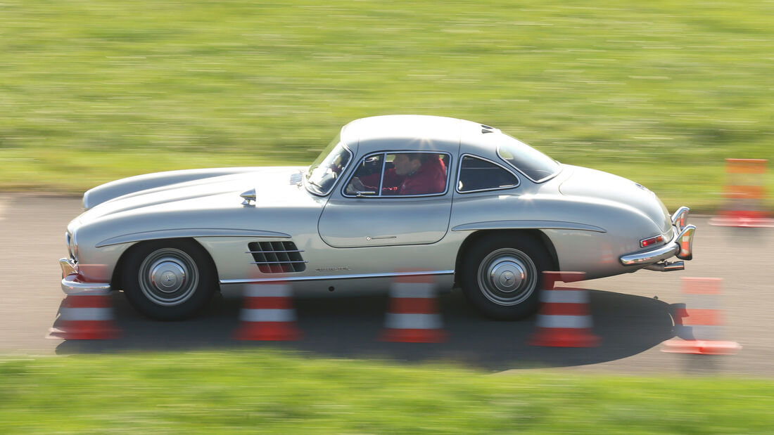 Mercedes 300 SL, Seitenansicht