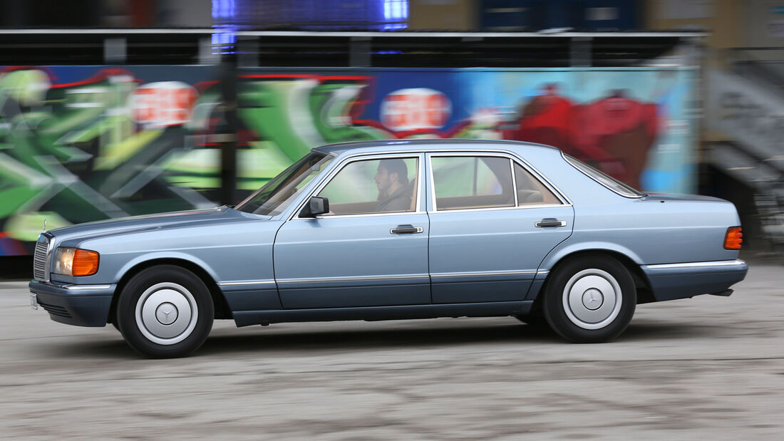 Mercedes 380 SE–560 SEL (W126), Seitenansicht