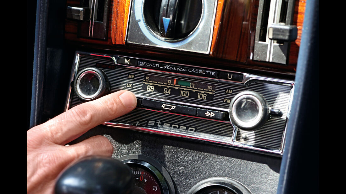 Mercedes 450 SEL 6.9, Infotainment, Radio