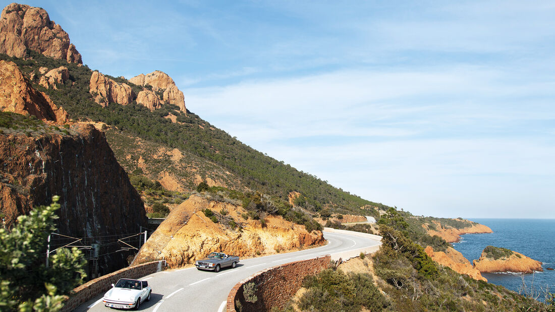 Mercedes 500 SL, Porsche 911 Carrera Cabriolet, Côte d’Azur 