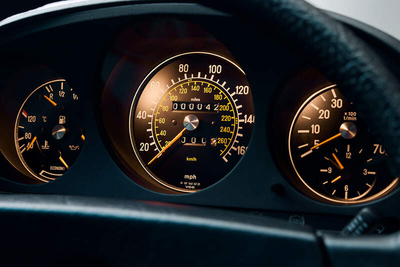 Mercedes 500 SL R107