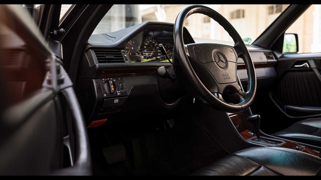 Mercedes 500E W124 (1993)