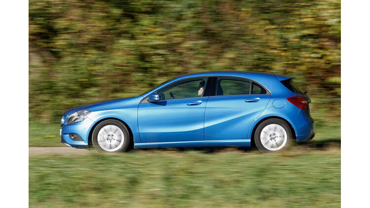 Mercedes A 180 Bee Im Fahrbericht Ein Pladoyer Fur Sparsamkeit Auto Motor Und Sport