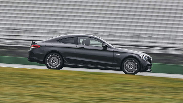 Kosten Und Realverbrauch Mercedes Amg C 43 Coupe Auto Motor Und Sport