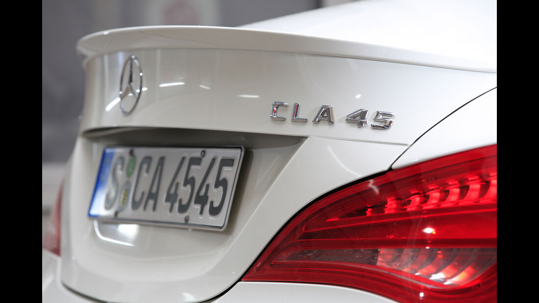 Mercedes-AMG CLA 45, Typenbezeichnung