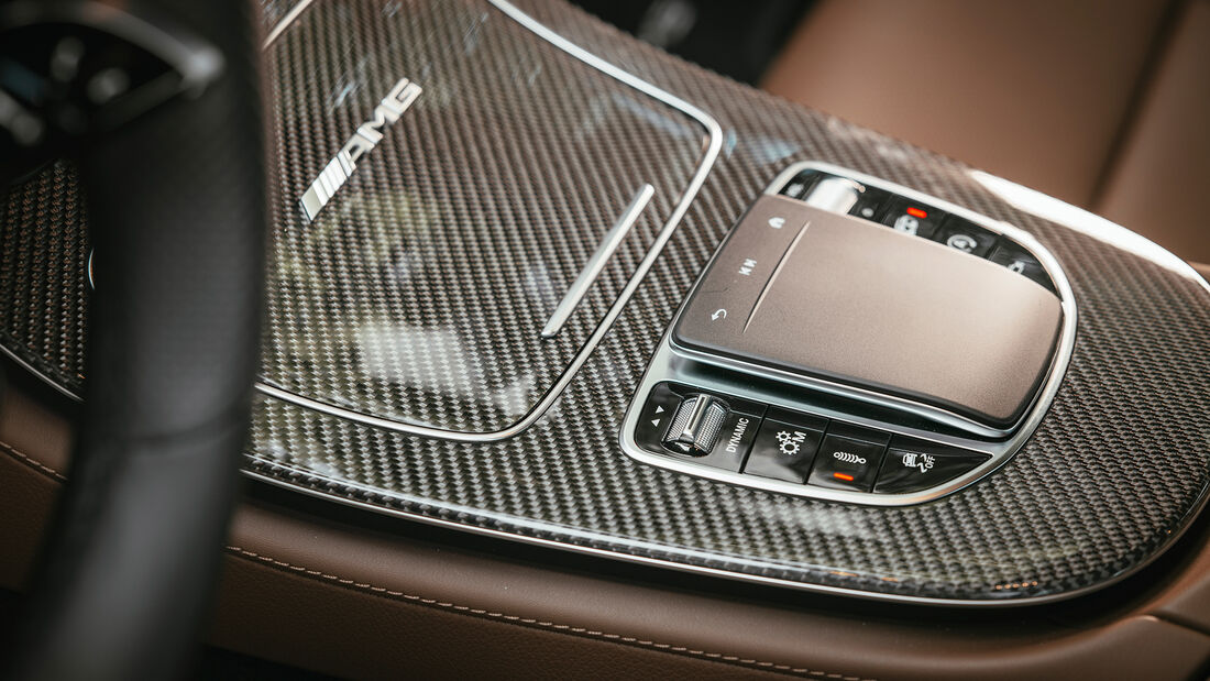 Mercedes-AMG E 63 S, interior