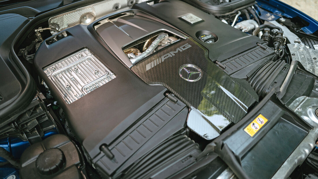 Mercedes AMG E 63 S, engine