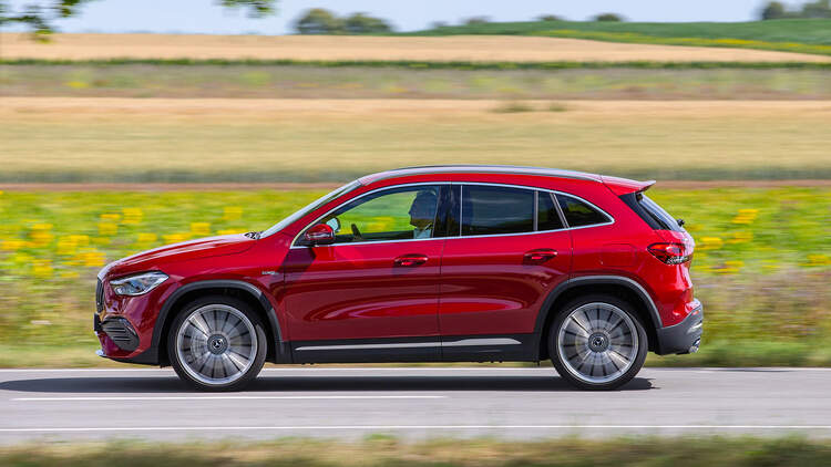 Mercedes Amg Gla 35 Im Fahrbericht Auto Motor Und Sport