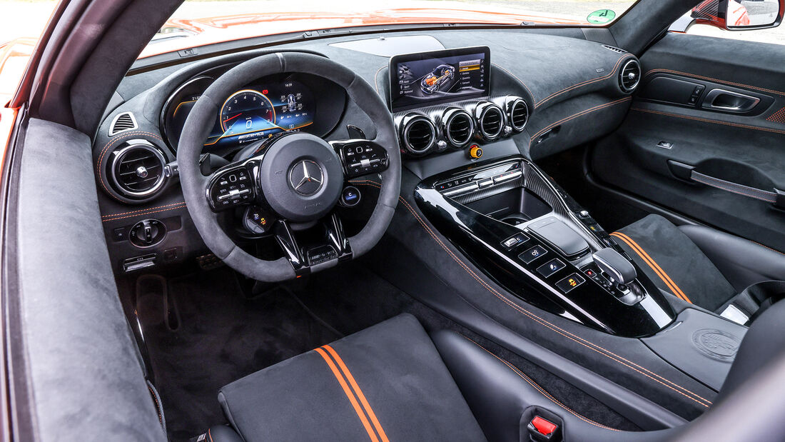 Mercedes-AMG GT Black Series, Interieur