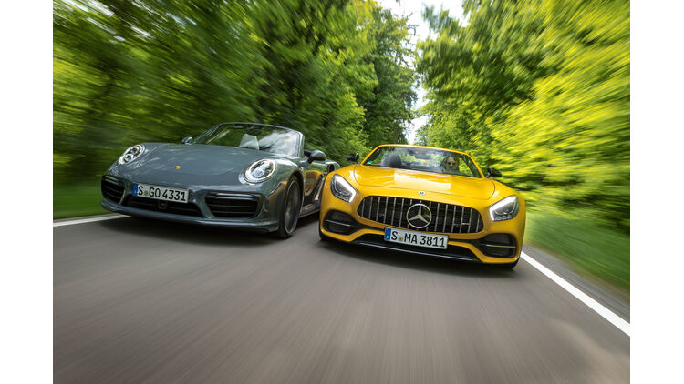 Test Mercedes Amg Gt C Roadster Gegen Porsche 911 Turbo Auto Motor Und Sport