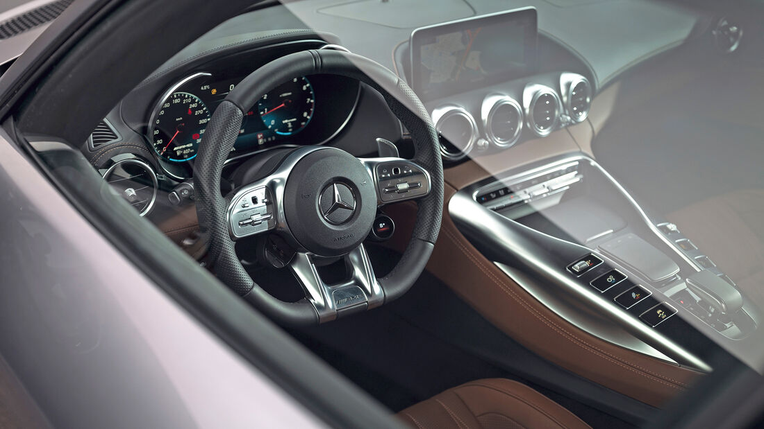 Mercedes-AMG GT, Interieur