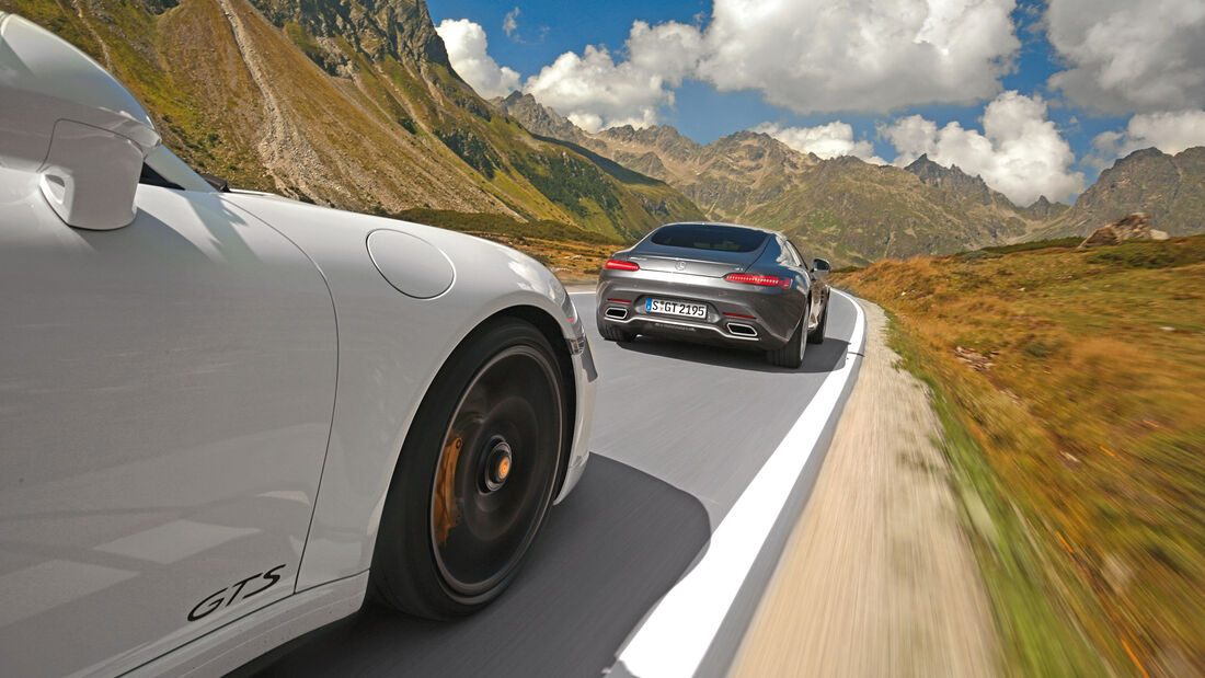 Mercedes-AMG GT, Porsche 911 Carrera GTS, Impression