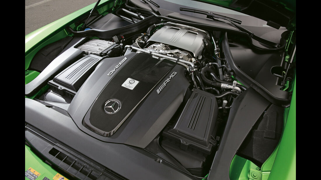 Mercedes-AMG GT R, Motor 
