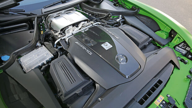 Mercedes-AMG GT R, Motor