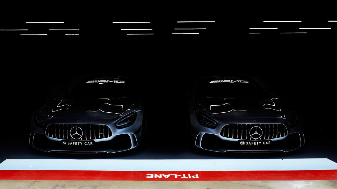 [Imagen: Mercedes-AMG-GT-R-Safety-Car-Formel-1-GP...714519.jpg]