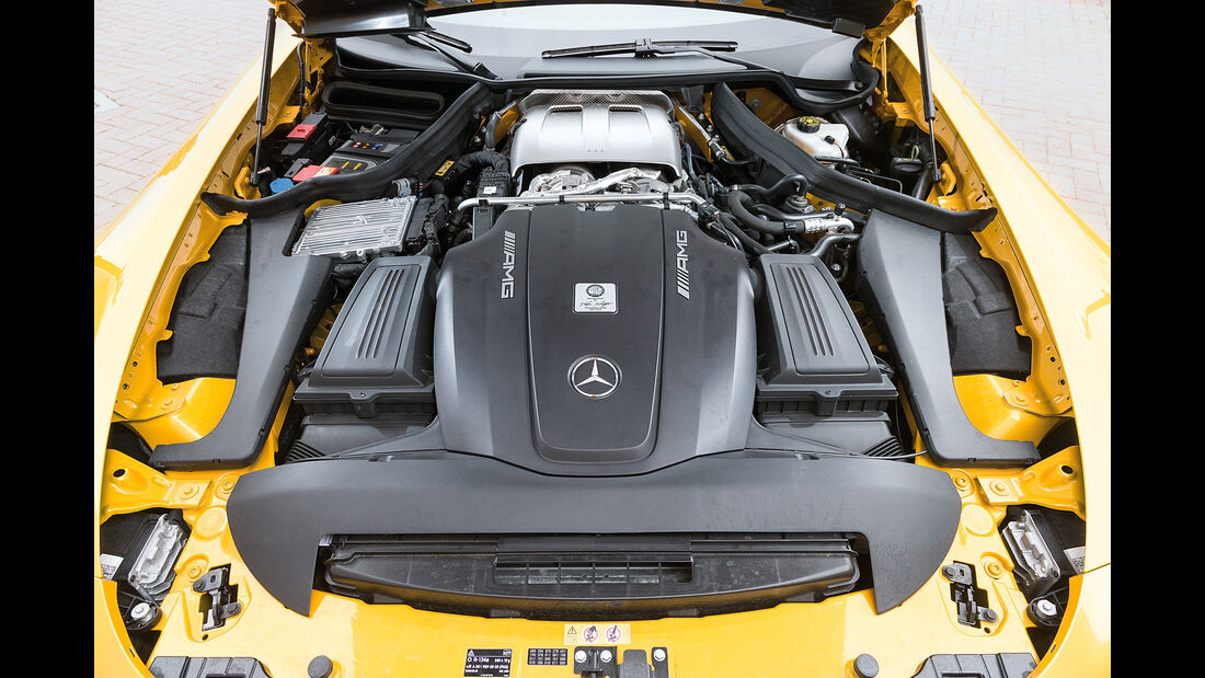 Mercedes AMG GT S, Motor