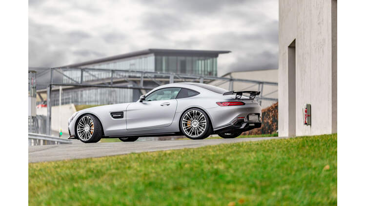Mercedes Amg Gt Von Luethen Renner Schafft Bis Zu 330 Km H Auto Motor Und Sport